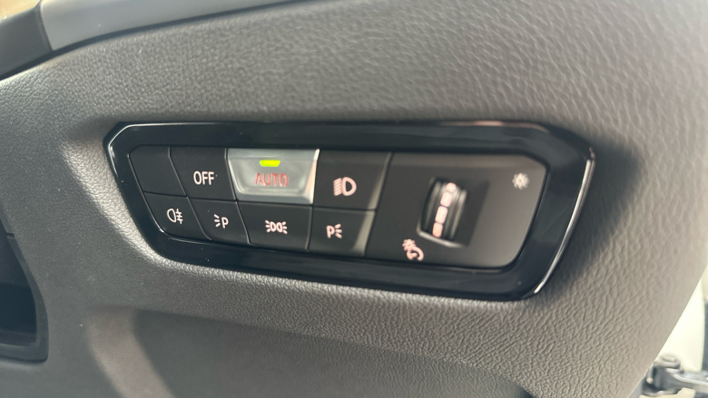 BMW 2 Series 220i M Sport 2dr Step Auto [Pro Pack] Petrol Coupe